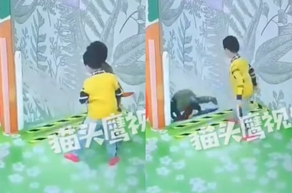 大陸北京一所幼兒園中,一名3歲男童在遊玩時,另一名4歲男童突然向他靠近,將人推下樓梯。圖片來源/微博「貓頭鷹視頻」