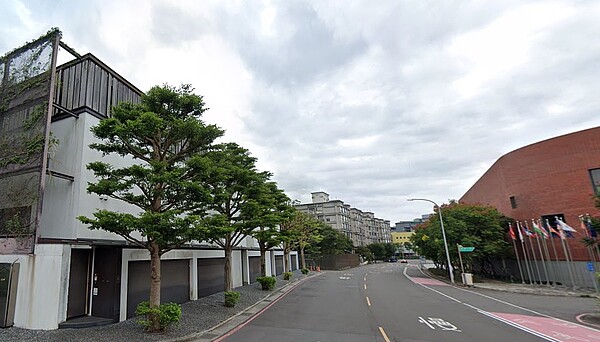 李若田店長表示，近期在林口國際學校聚集的別墅區，有高資產買方成交總價來到7,500萬元，「一舉突破新北市豪宅限貸門檻」。圖／google map