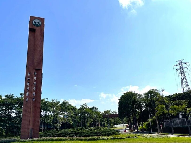 為紓解竹科交通,國發會委員會審議通過「國道1號楊梅至頭份段拓寬工程」,建設總經費較原先暴增近二倍,達1,314.15億元,預期2032年8月底完工。圖/記者黃羿馨攝影