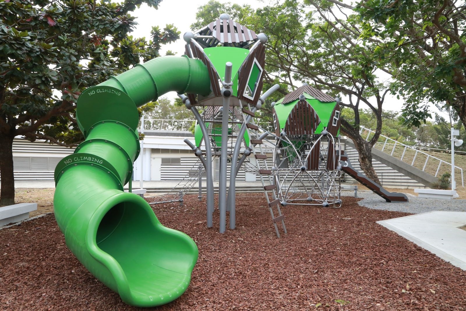 台南都會公園特色遊戲場29日正式啟用。圖／台南市政府提供