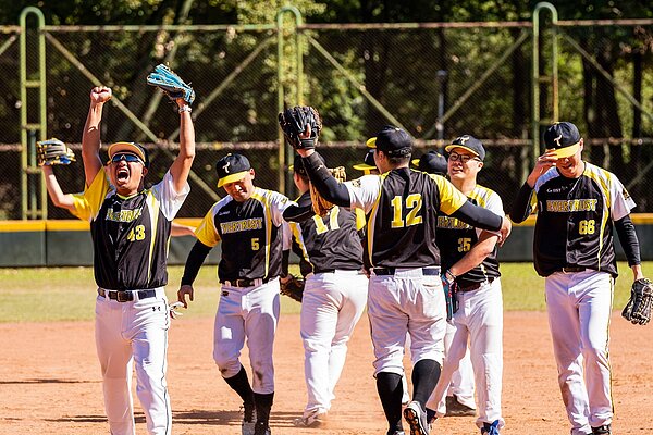 「永慶盃」三大運動賽事就像工作中的儀式感,幸福職場超有感。圖/永慶房屋提供