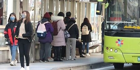 壽險業者建議大齡單身族，可從三大方向補足保單不足，在未來邁入高齡後，所需負擔將迎刃而解。圖∕本報資料照片