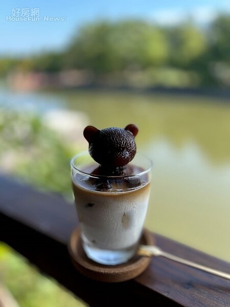 河岸秘境咖啡06