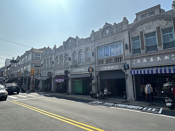 法官重遊台南新化老街嘆「沒落了」,引發議論各方有話說。記者周宗禎/攝影