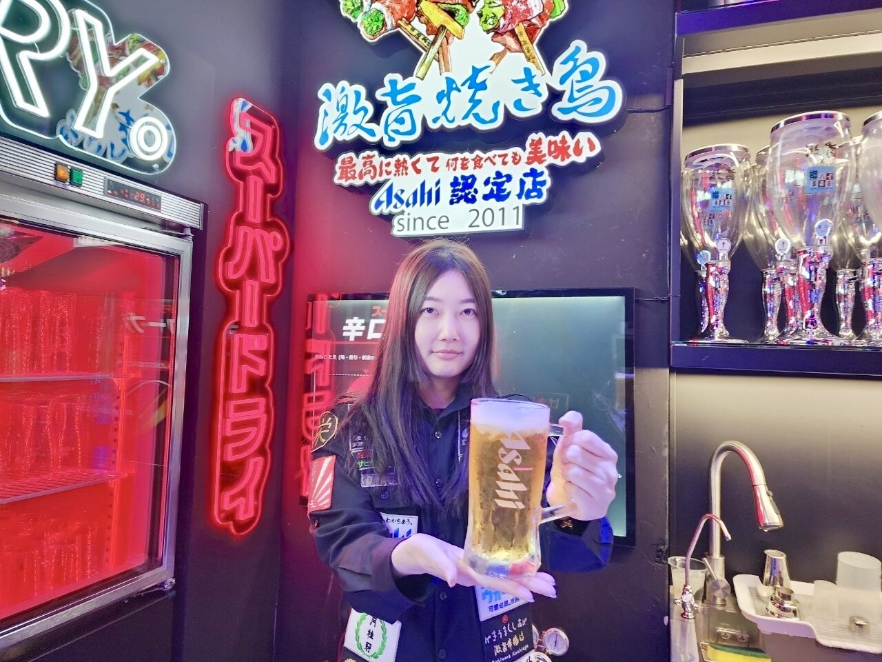 賣到獲日方認證!全球首家朝日啤酒認定店落腳逢甲商圈。記者宋健生/攝影