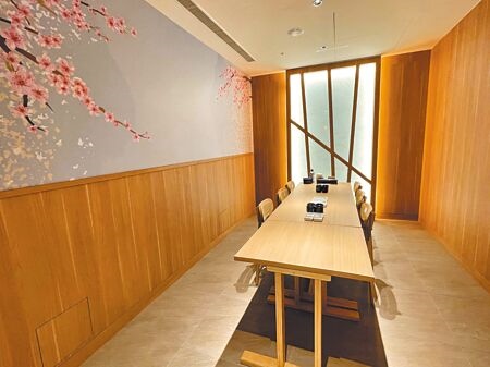 
DON DON DONKI大立店的若櫻壽司設有2間包廂，每間可容納6至8人。（古明弘攝）
