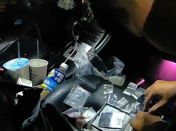 陳姓通緝犯涉持有大量毒品,被警方查扣法辦。圖/記者黃宣翰翻攝