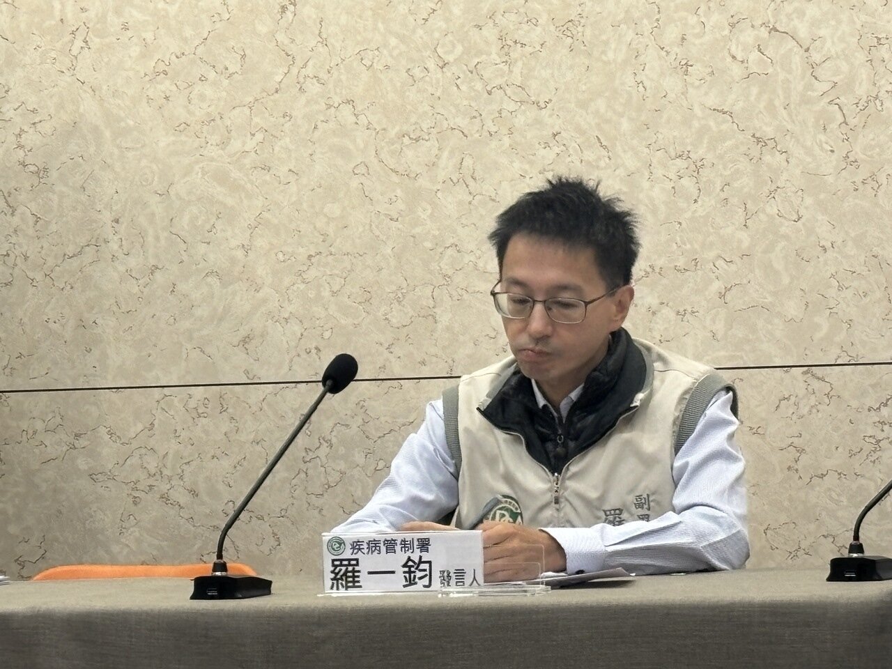 疾管署今公布最新結果,以流感及新冠為主,並有1例肺炎黴漿菌。疾管署發言人羅一鈞指出,零星檢出並不意外。本報系資料照