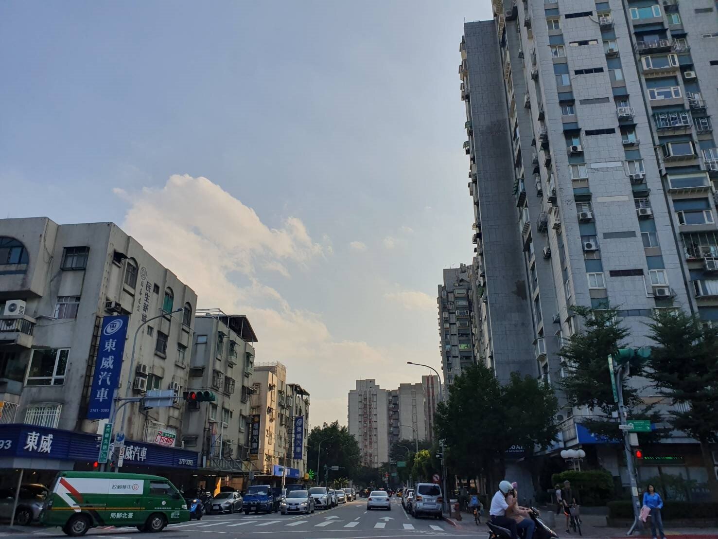 松山機場周遭限高限建問題，在地認為是容積不足造成。記者邱書昱／攝影 