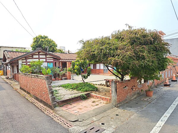 台南築角計畫藉青年與社區的合作,讓更多年輕人願意投入關懷農村,並將閒置空間華麗變身成美麗的角落。圖/擷取自臉書「臺南築角-社區營造大賽 」