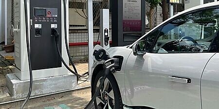 未來車型選擇性持續大幅提升,多樣化選擇將創造成長空間,布局電動車基金後市績效可期。圖∕本報資料照片