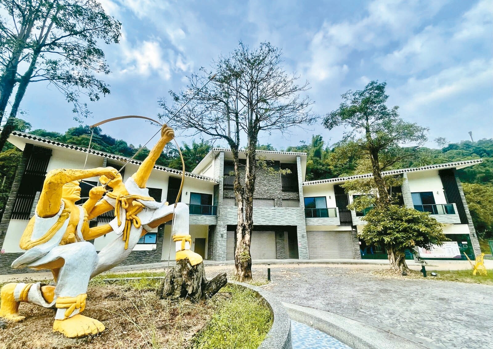 情人谷溫泉耗資上億打造,如今空無一人。記者蔡世偉/攝影