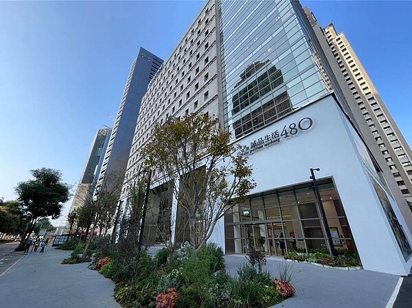 台中七期全新商場「誠品生活480」12月試營運,為商圈租金行情創造利基!圖/業者提供