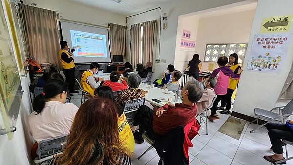 法治里陽台補登講座圓滿落幕囉 （圖／大安樂生活Ｘ有你有我）