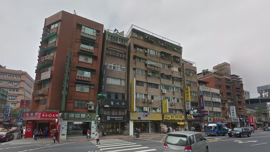 ▼台北市松山區八德路四段「金泰鈺寶」為海砂屋，影響居住安全。（圖／翻攝<a href="https://www.google.com.tw/" data-cke-saved-href="https://www.google.com.tw/" target="_blank"><span style="color:#000000;">GoogleMaps</span></a>）