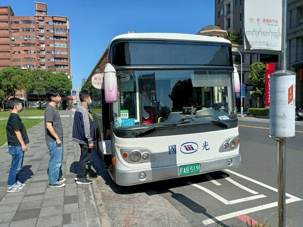 竹市「先導公車」順利決標預計113年上半年上路。圖／新竹市交通處提供