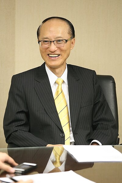 永慶房產集團創辦人暨董事長孫慶餘,身為台灣房仲產業改革的推手,促進台灣房市資訊透明,進入「2023年亞洲最具影響力人物Asia’s Most Influential」名單。圖/永慶房產集團提供