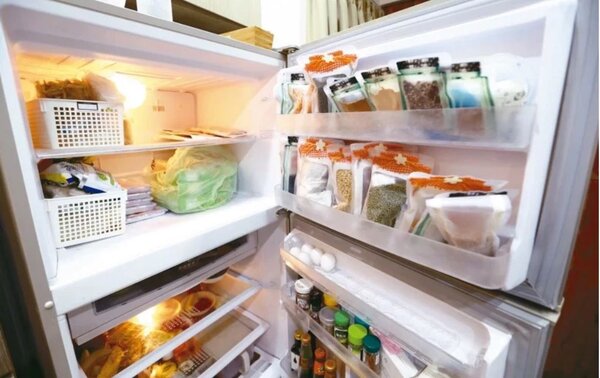 毒理學專家招名威表示，開封後來不及吃完的綠豆、紅豆等五穀雜糧，最好不要放進冰箱。圖／聯合報系資料照片