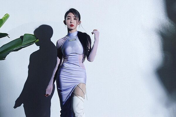 藝人郭書瑤(瑤瑤)被指控是惡鄰,27日火速回應。圖/截自臉書「郭書瑤 瑤瑤」