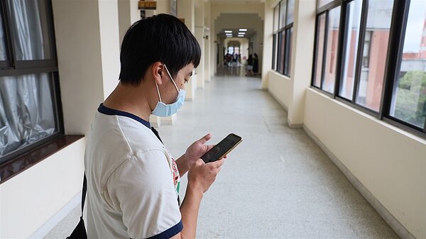 6月6日下午2時至4時間發送「新竹縣113年毒化災演練」災防告警細胞簡訊,環保局提醒民眾收到演練簡訊不必擔心,同時請時刻注意防災訊息。圖/新竹縣環保局提供