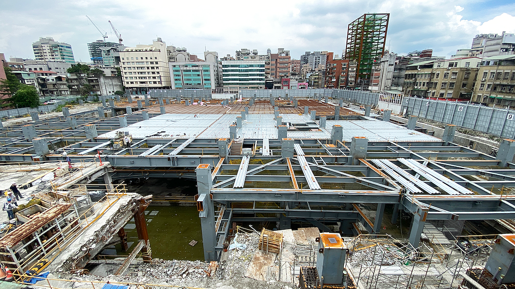 京華城改建案,採用耐震工法與設置高規格消安設備。圖/業者提供