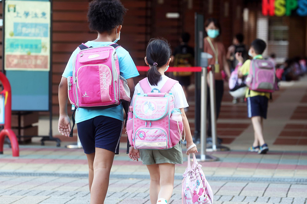 醫師指出,超過孩子身心負荷的罰寫,無助於學生培養自動自發的習慣。示意圖/聯合報系資料照