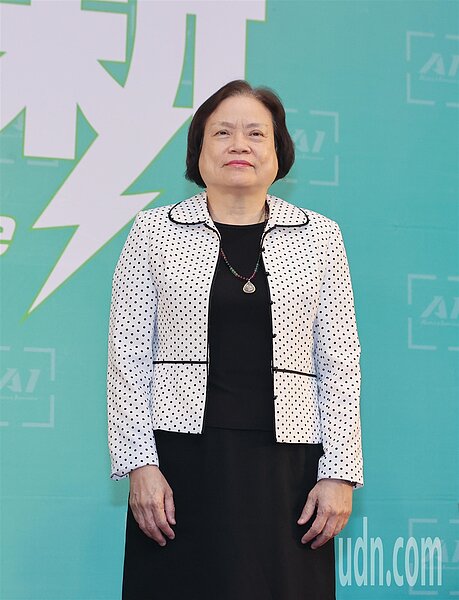 新任主計長陳淑姿也被問到一碗蚵仔麵線多少錢。她表示前幾天有去士林夜市了解，大碗65元，小碗55元。圖／聯合報資料照片