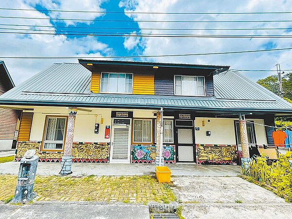 莫拉克颱風重創屏東縣原鄉部落，政府打造8處永久屋基地為原民重建家園，但15年來因地籍爭議引發繼承、難以擴建等問題。（屏縣府提供／謝佳潾屏東傳真）