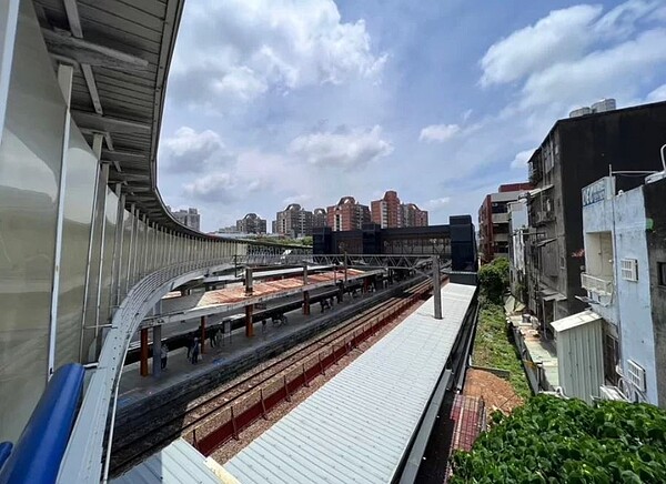 信義房屋詹智偉表示,桃園、內壢、中壢等車站地下化將於118年4月通車,完工後可均衡內壢車站前後站發展。圖/信義房屋提供