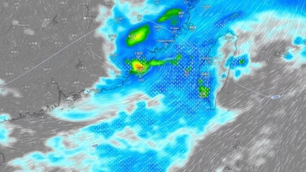 圖為歐洲數值模式周日雨區模擬。圖／取自「台灣颱風論壇｜天氣特急」臉書粉專
