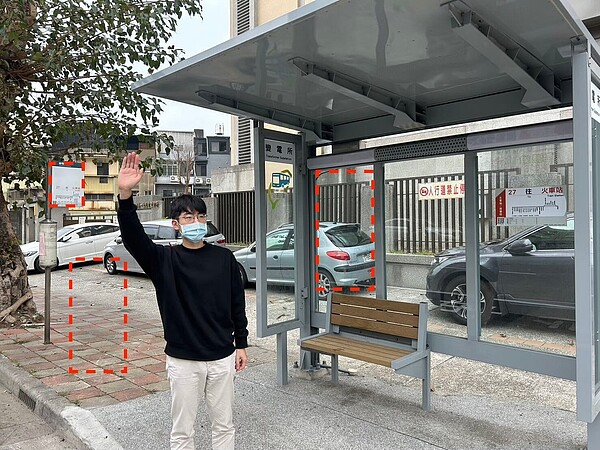 交通處表示,預計在熱門且路線多的公車站點建置78處電子紙站牌設施。圖/新竹市交通處提供