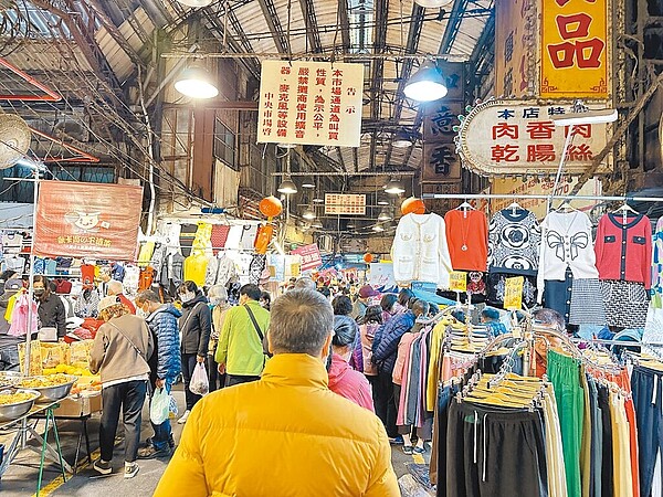 新竹市中央市場有70多年歷史,但市場內有不少設備過於老舊需更新升級,新竹市政府爭取經濟部補助,獲1450萬元經費改善設施,最快將在今年底開工。(新竹市政府提供/王惠慧新竹傳真)