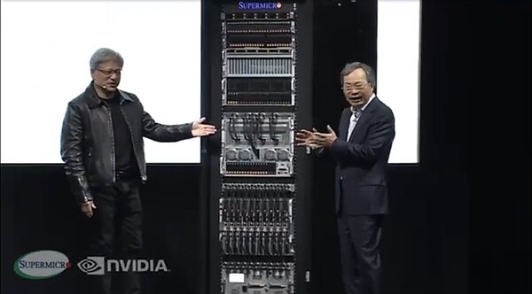 輝達創辦人黃仁勳、美超微總裁梁見後。 記者吳康瑋/攝影