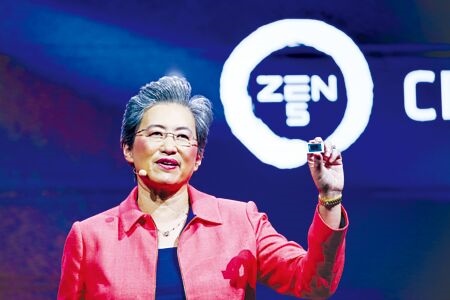 
超微（AMD）董事長暨總裁蘇姿丰於3日COMPUTEX 2024發表主題演講，並發布全系列AI產品線。圖∕本報資料照片
