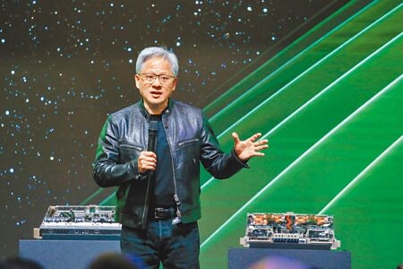 
黃仁勳4日證實，輝達將在台灣設立第2個類似在高雄Taipei-1的AI超級電腦中心，不過地點仍未確定。（鄧博仁攝）
