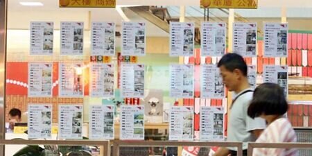 
外銀分析，購屋需求回穩，加上新青安房貸帶動成交量，但未來央行可能升息或祭新管制措施，後續變數仍多。圖∕本報資料照片
