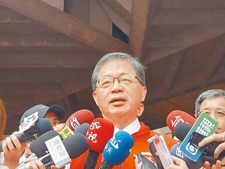 
交通部長李孟諺8日表示，台鐵29年沒調整票價，「確實有些票價偏低」。（柯毓庭攝）
