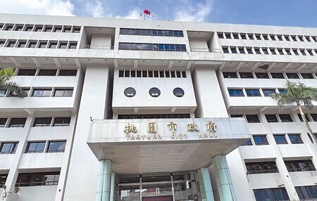 經濟部撤銷張市府廢止SRF入園處分,讓3家SRF電廠「敗部復活」又能進駐觀音桃科園區,桃市府研擬收回超量汙染物排放權,讓業者知難而退。(蔡依珍攝)