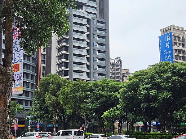 房價太高買氣緩了?他曝「這手段」將擴大衝擊房市 林口不僅吸引在地自住客及許多雙北客,還有不少空姐、機師會選擇租屋在近A9林口站的高質感社區大樓。圖/好房網News記者林和謙/攝