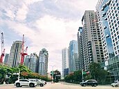 營建成本升　蓋社宅補助增