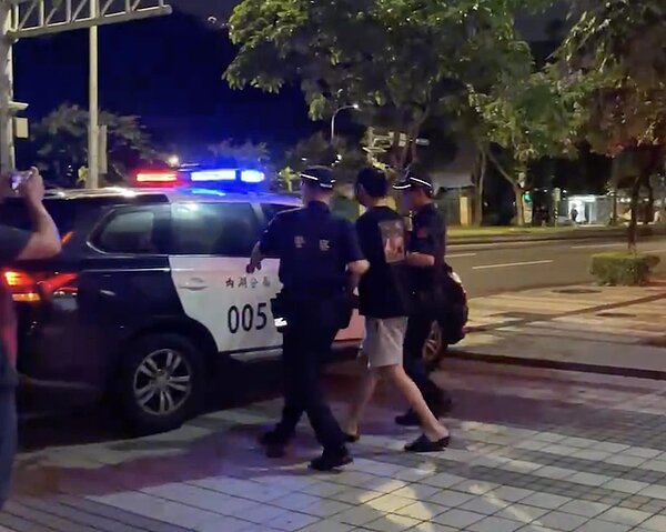 王柏傑涉嫌酒駕遭依公共危險罪嫌送辦,檢方訊後5萬元交保。記者蕭雅娟/翻攝