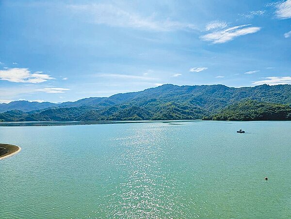 南化水庫蓄水率已達97.66%。(自來水公司第六區管理處提供/寶智華台南傳真)