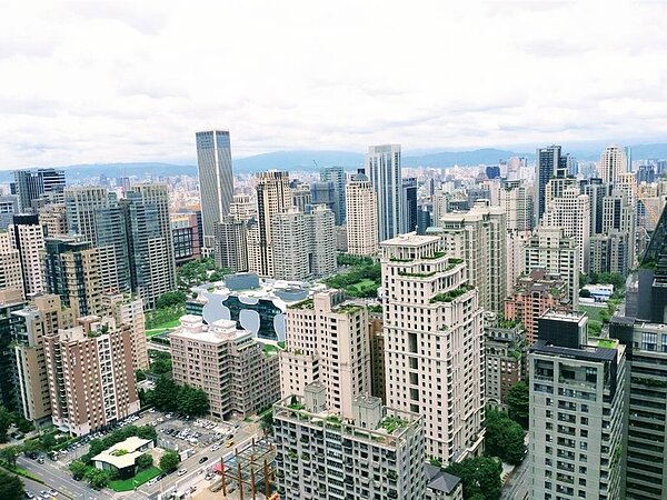 台中七期豪宅租金飆升,刷新台中住宅租賃天花板!圖/曾麗芳