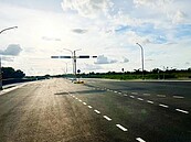 等了6年　台南六甲西側外環道南段道路總算通車