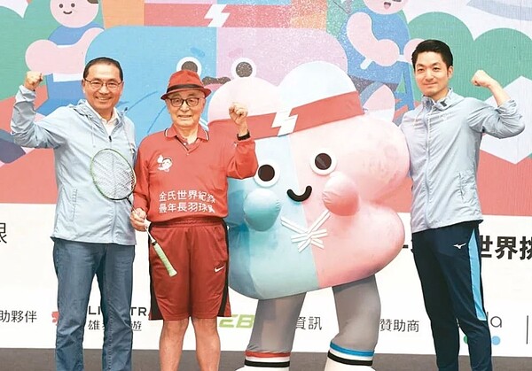 新北市長侯友宜(左)、台北市長蔣萬安(右)今年曾共同行銷世壯運。聯合報資料照片