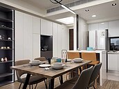 油煙竄整屋　不想要開放式廚房只剩中古屋？網嘆現實面：多0.5房不是更好