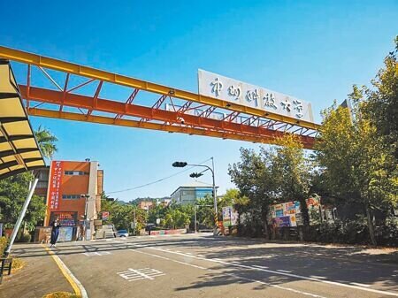 
去年退場的中州科技大學，2019年間以高額獎學金、學習英文、提供就業機會誘騙烏干達外籍生來台就學後，卻讓外籍生淪為血汗奴工。（本報資料照片）
