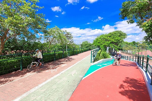大里區自行車牽引道改善工程。圖/台中市府提供