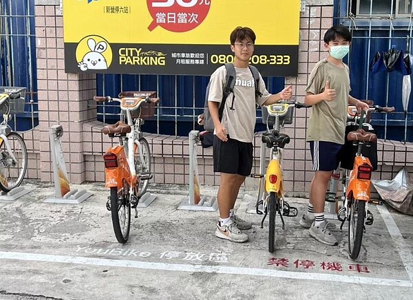 台南市新營火車站單站租車人數全市第一,未來騎到嘉義縣市都不必收跨區調度費。圖/市議員蔡育輝提供