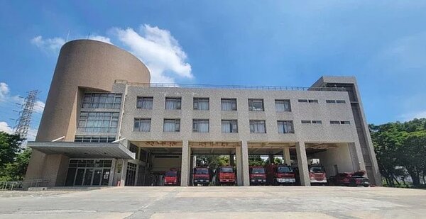 南科發展快速且是高科技重鎮,現有台南市消防局第四大隊南科分隊廳舍已不敷使用。圖/台南市消防局提供